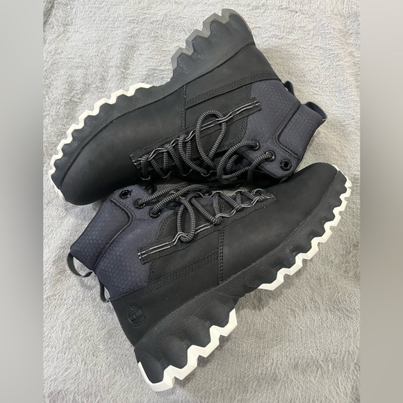 Timberland Women's GreenStride Edge Hiking Boot - Picture 10 of 15